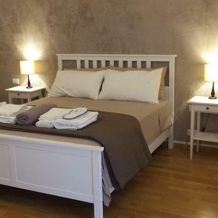 Residenza Leon Bed & Breakfast Castelnuovo del Garda Ngoại thất bức ảnh