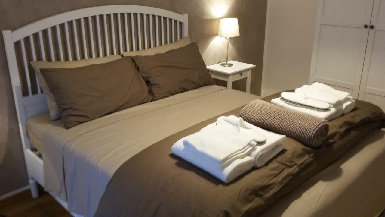 Residenza Leon Bed & Breakfast Castelnuovo del Garda Ngoại thất bức ảnh