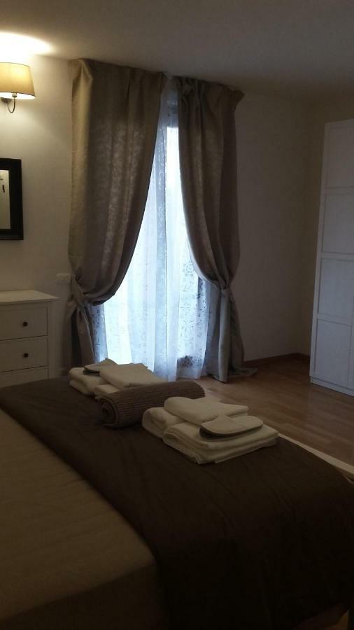 Residenza Leon Bed & Breakfast Castelnuovo del Garda Ngoại thất bức ảnh