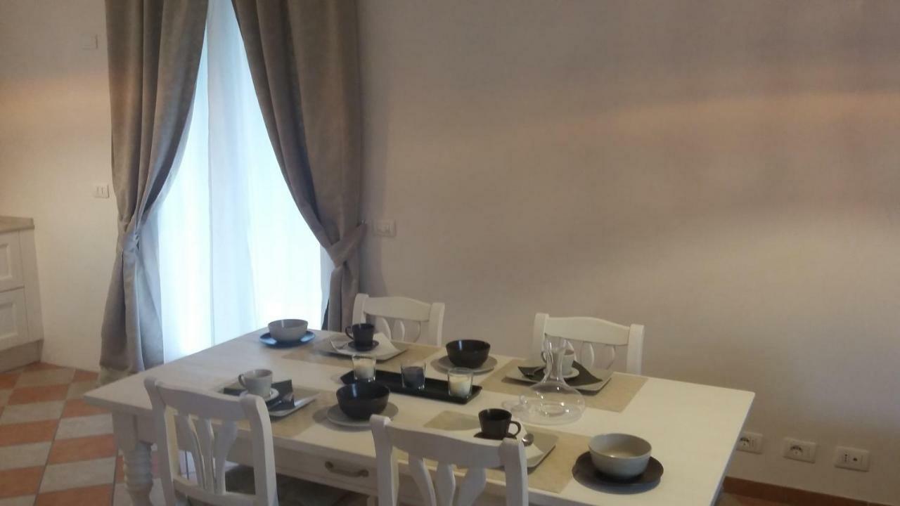 Residenza Leon Bed & Breakfast Castelnuovo del Garda Ngoại thất bức ảnh